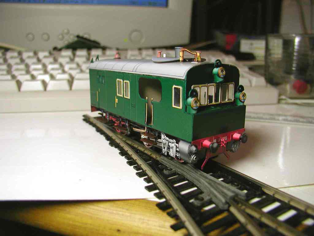 Локомотив FS 600 paper model
