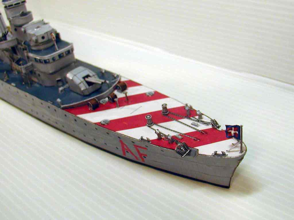 Крейсер Vittorio Alfieri paper model
