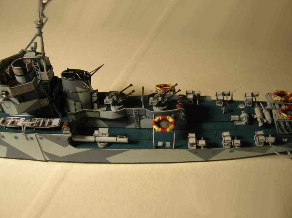 Корвет Ape (1943) paper model