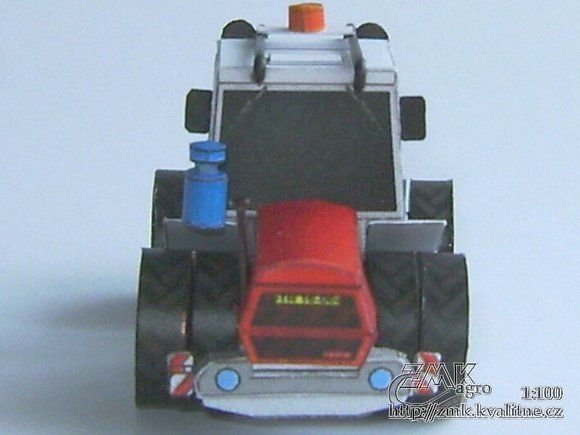 Трактор ST-180 paper model