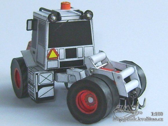 Трактор ST-180 paper model