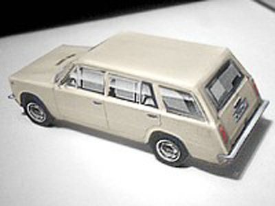 Автомобиль ВАЗ-2102 paper model