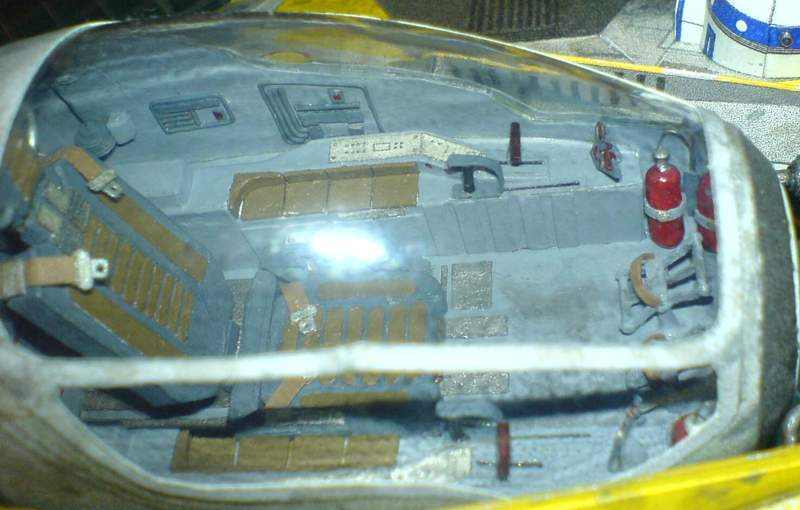 Кабина пилота перехватчика Эта-2 (Звездные войны) paper model