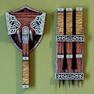 Молот и колья paper model