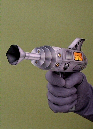 Электросферический лучевой пистолет paper model