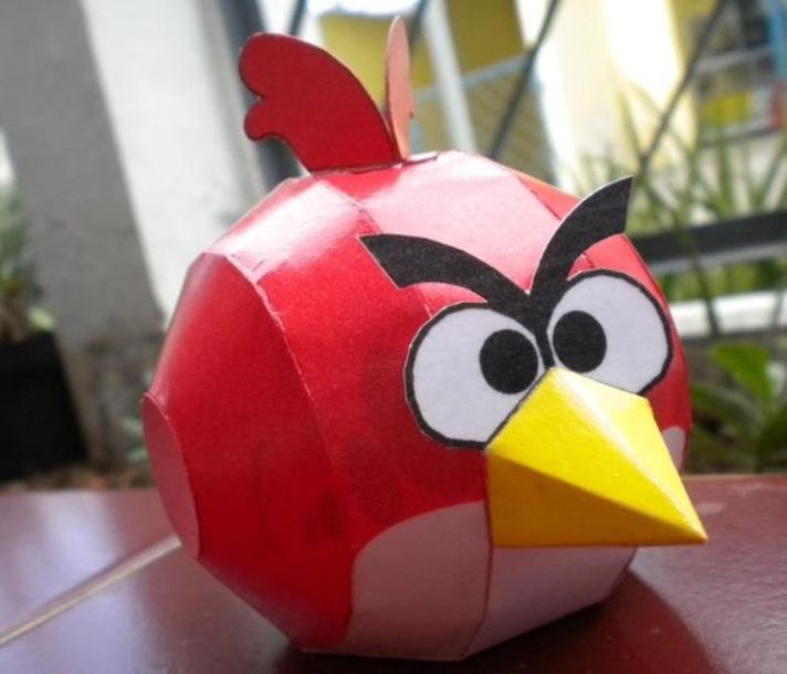 Красная птица (Angry Birds) paper model