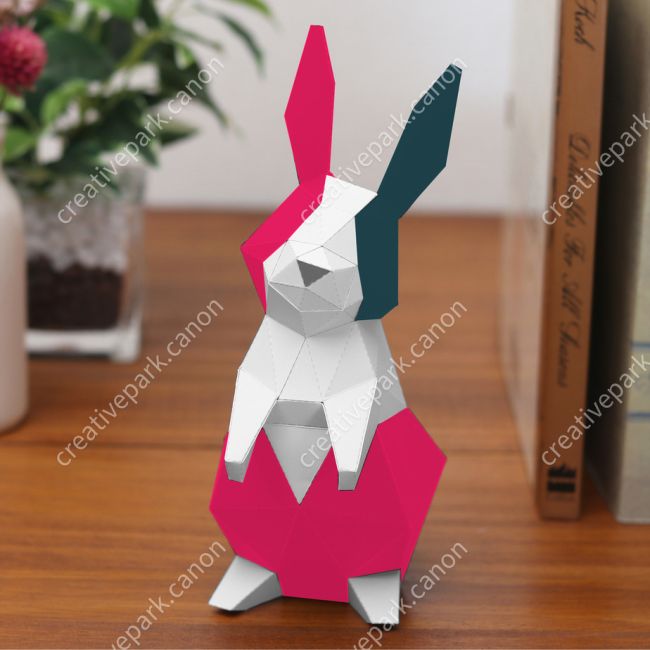 Полигональные кролики (розовый и чёрный) paper model