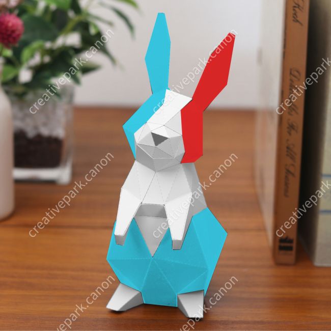 Полигональные кролики (синий и красный) paper model