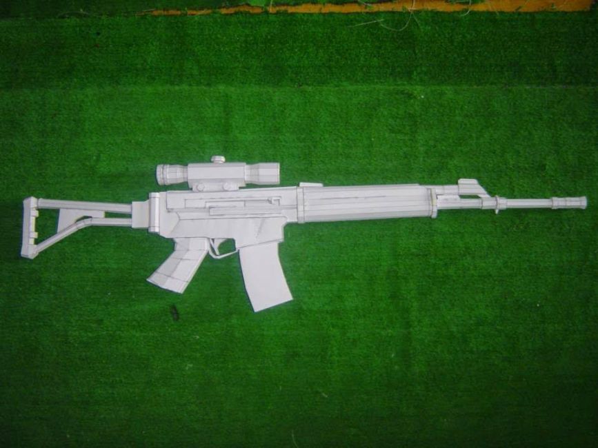 Штурмовая винтовка Pindad SS2-V4 paper model