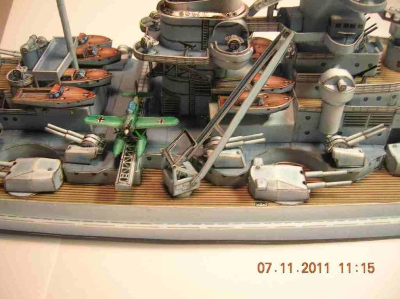 Линкор Бисмарк paper model