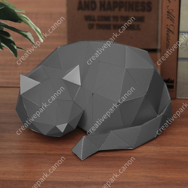 Полигональная кошка (серая) paper model