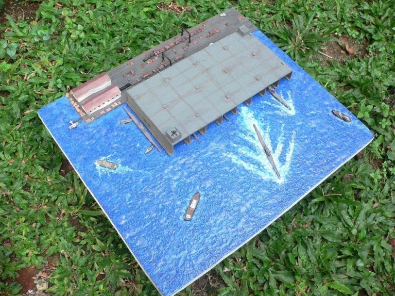 Диорама Бункер подводных лодок paper model