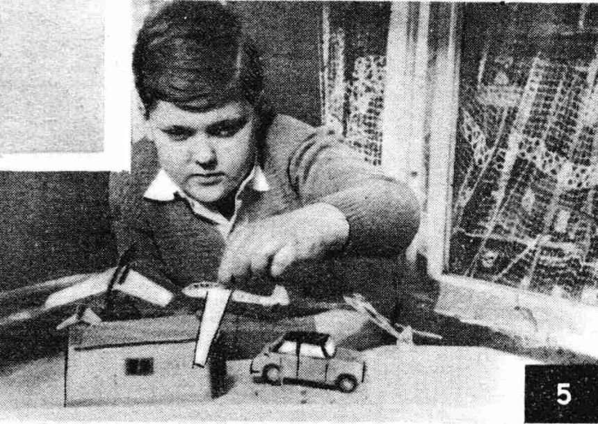 Maly Modelarz - 4/1958 - Автомобиль P70 Zwickau magazine