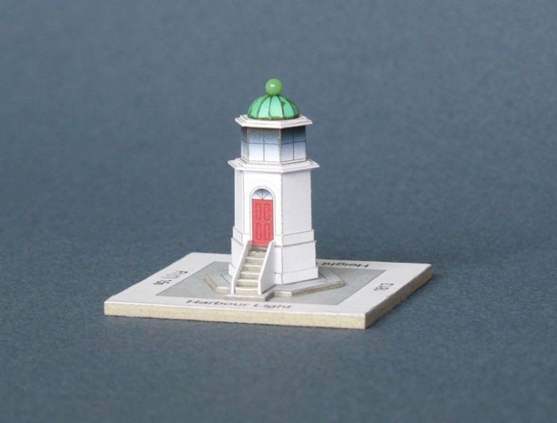 Портовый маяк paper model