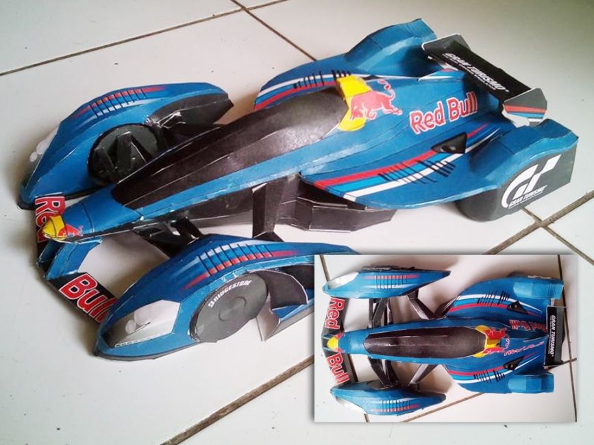 Автомобиль Red Bull X2010 (Gran Turismo) paper model
