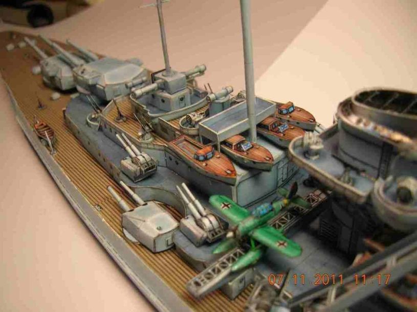 Линкор Бисмарк paper model