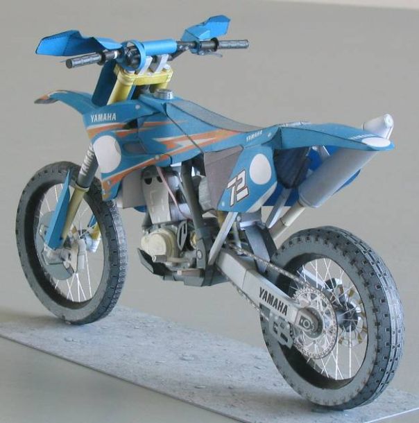Мотоцикл Yamaha YZ450FM paper model
