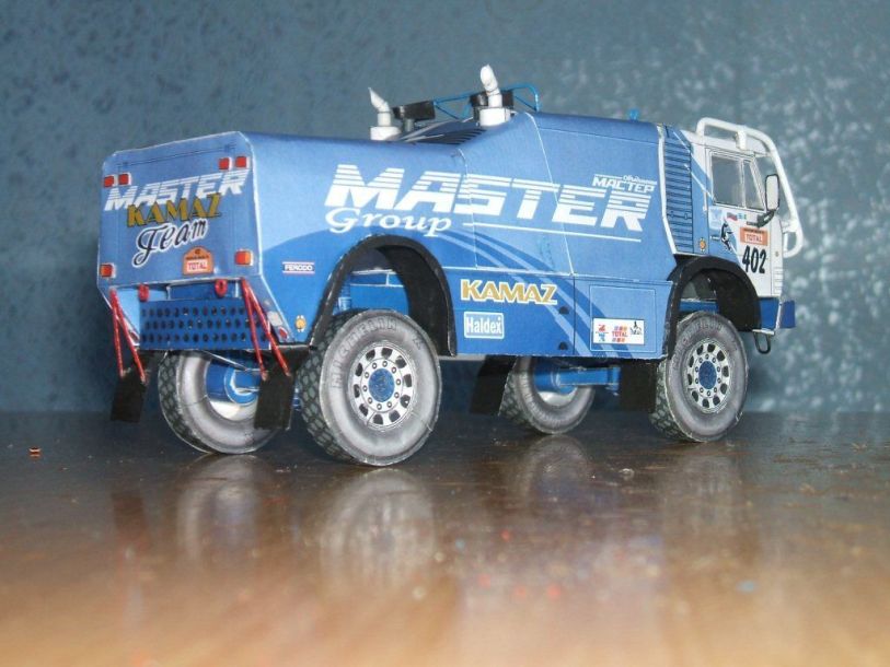 Novamodel - 16 - Спортивный грузовик КАМАЗ 49252, масштаб 1:43 magazine